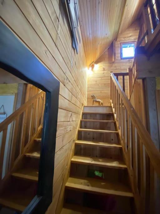 Chalet En Bordure De Foret ベトン エクステリア 写真